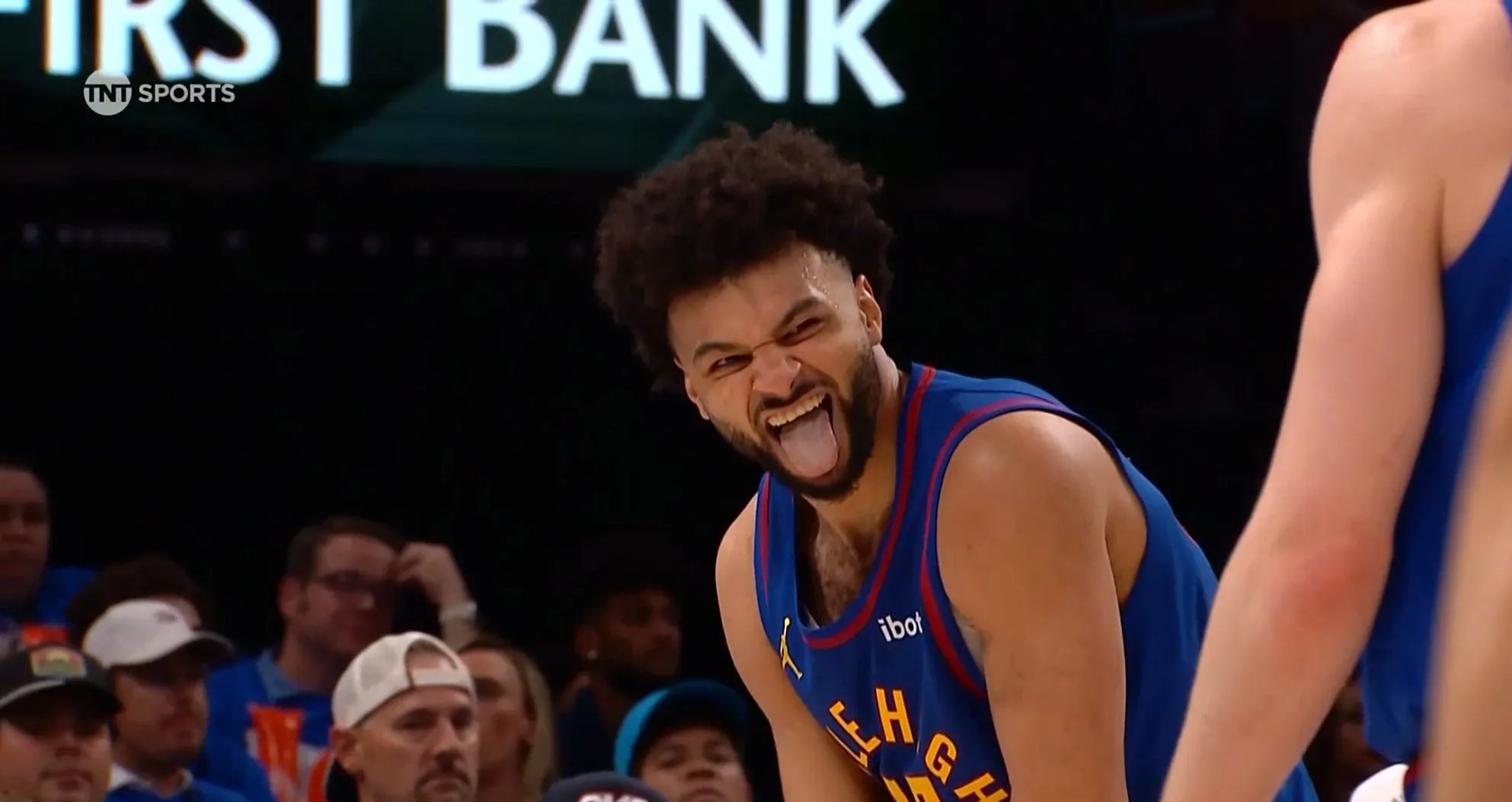 奇异果-穆雷新星出色防守表现突出，雄鹿前途光明！的简单介绍